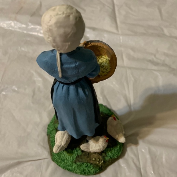 Amish country collection “feeding time” - Picture 3 of 4